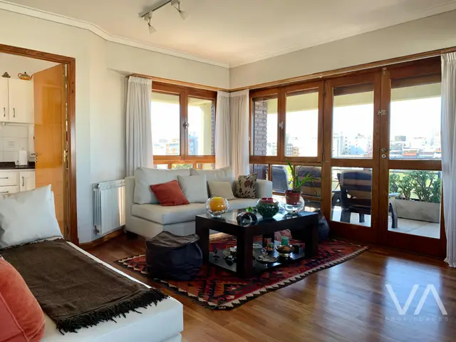 Departamento de 5 ambientes en venta en Centro