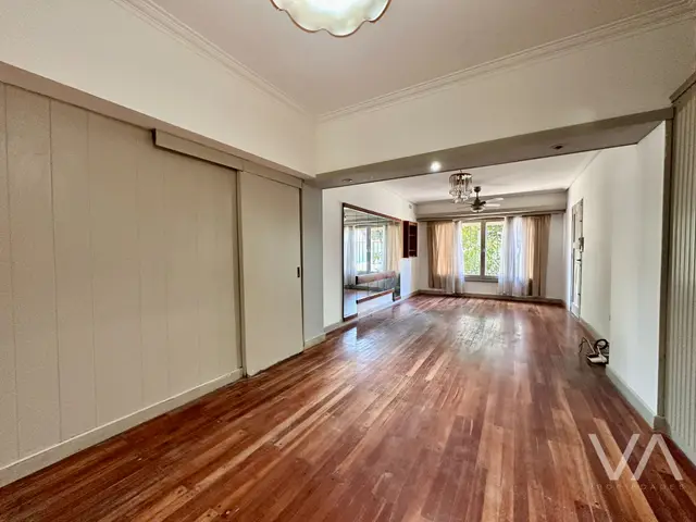 Casa de 6 ambientes en venta en SAN CAYETANO