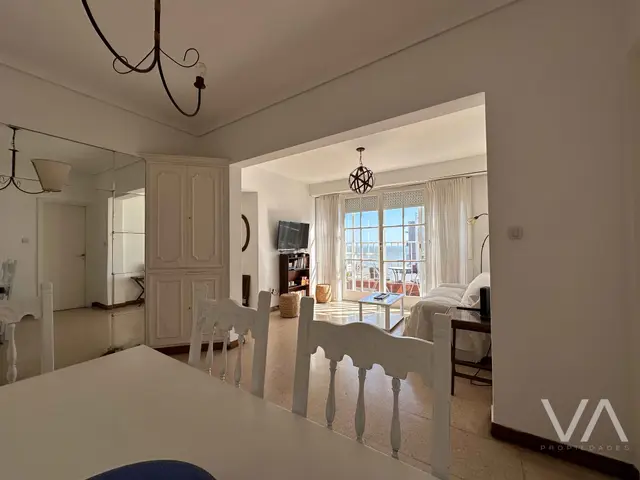 Departamento de 4 ambientes en venta en Centro