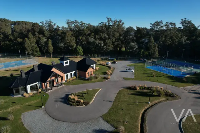 Terreno en venta en LOS ACANTILADOS