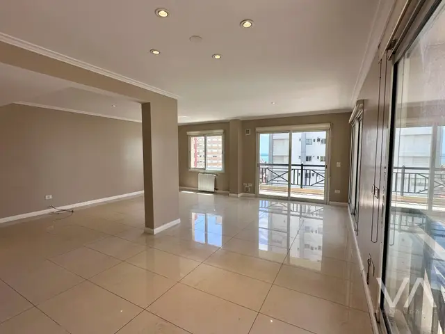 Departamento de 4 ambientes en venta en LOMAS DE STELLA MARIS