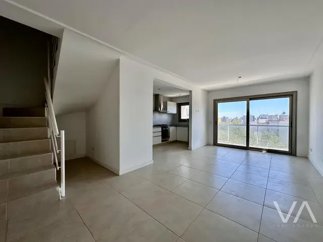 Departamento de 3 ambientes en venta en ESTACION TERMINAL (ALDREY)