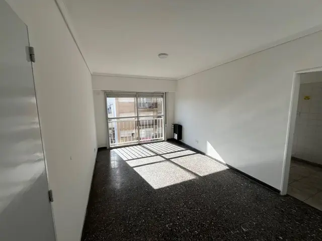 Departamento de 2 ambientes en venta en LA PERLA