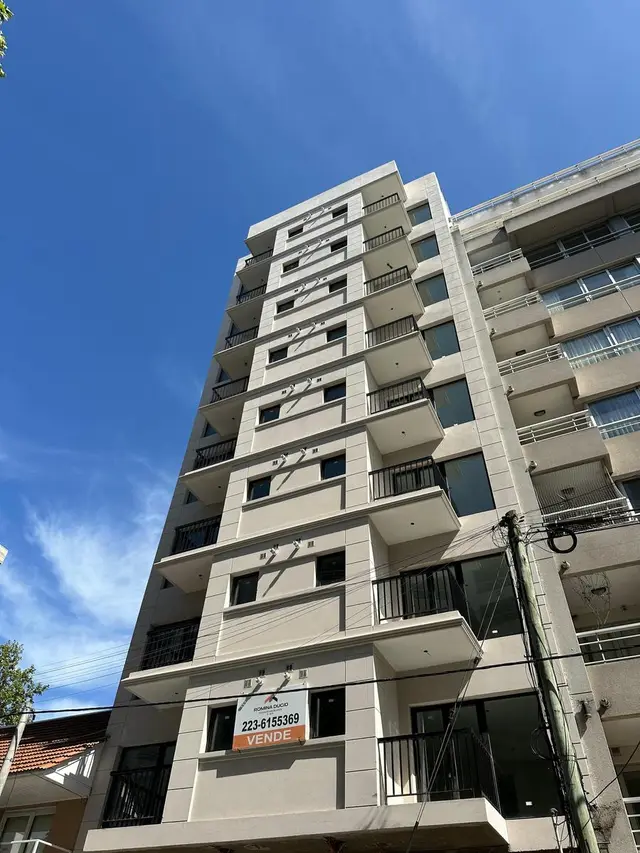 Departamento de 2 ambientes en venta en Centro