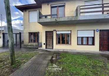 Casa de 4 ambientes en venta en TERMAS HUINCO
