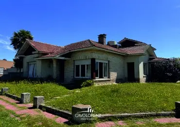 Casa de 5 ambientes en venta en Mar del Plata