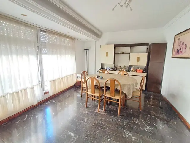 Departamento de 3 ambientes en venta en Centro