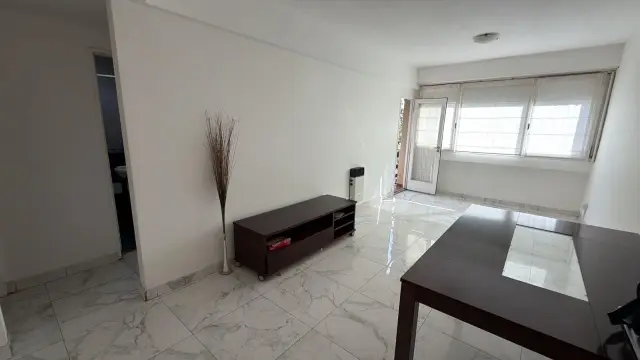 Departamento de 3 ambientes en alquiler en Centro