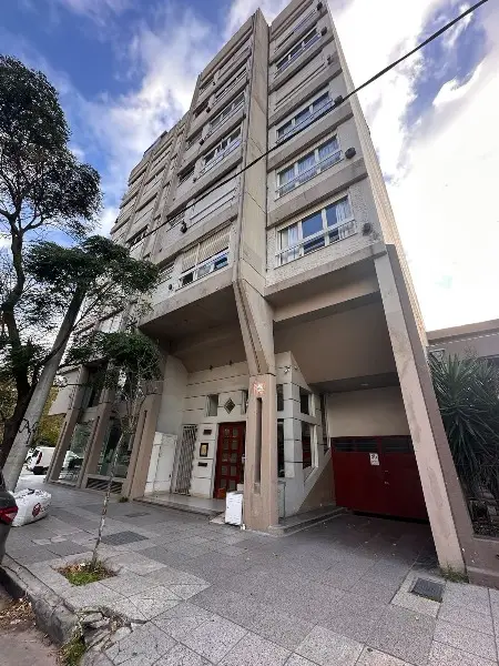 Departamento de 4 ambientes en venta en SAN JUAN