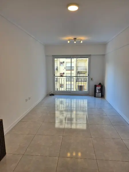 Departamento de 3 ambientes en alquiler en Centro