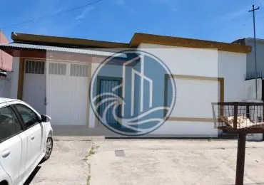 Casa de 3 ambientes en venta en SANCHEZ FLORENCIO