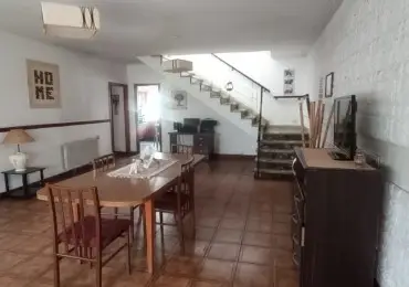 Casa de 6 ambientes en venta en NUEVE DE JULIO