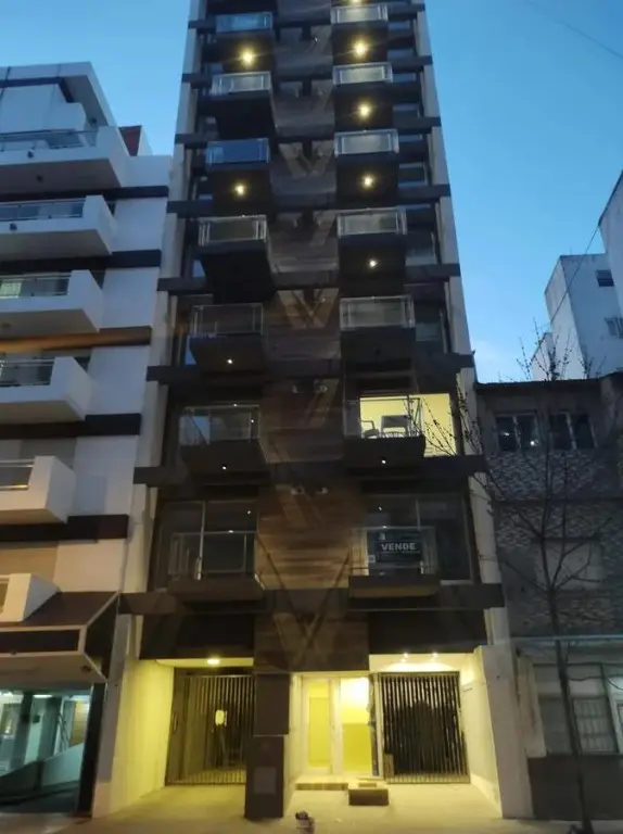 Departamento de 2 ambientes en venta en AREA CENTRO