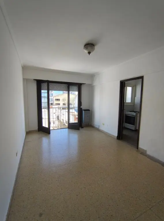Departamento de 2 ambientes en venta en SAN JOSE