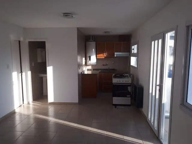 Departamento de 2 ambientes en alquiler en PARQUE LURO