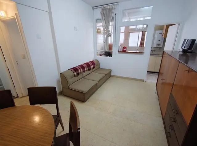 Departamento de 2 ambientes en venta en Centro