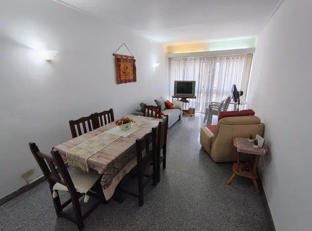Departamento de 2 ambientes en venta en Centro