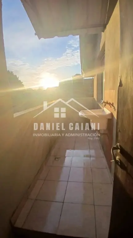 Casa de 3 ambientes en alquiler en LOS PINARES