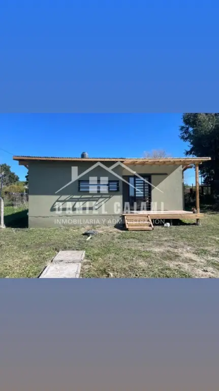 Casa de 3 ambientes en alquiler en LOS ACANTILADOS