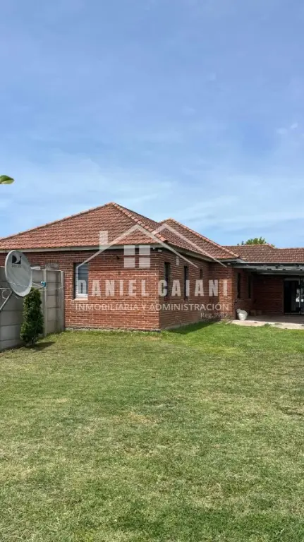 Casa de 4 ambientes en alquiler en Mar del Plata