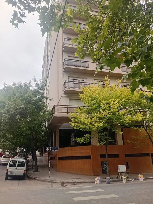 Departamento de 4 ambientes en venta en La Perla