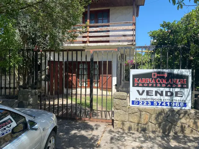 Casa de 4 ambientes en venta en CONSTITUCION