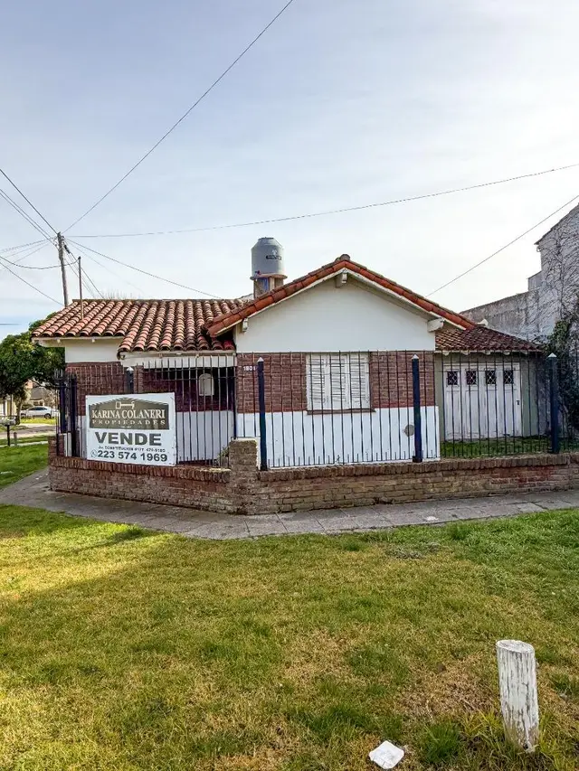Casa de 3 ambientes en venta en CONSTITUCION