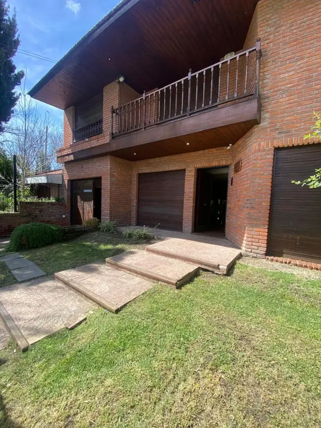 Casa de 4 ambientes en alquiler en ZACAGNINI JOSE MANUEL