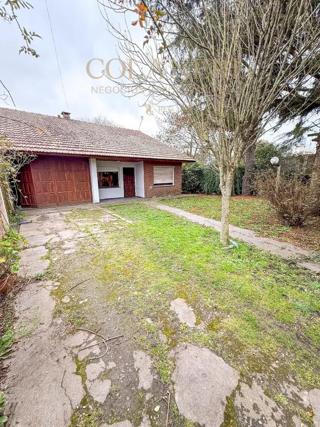 Casa de 4 ambientes en venta en DOS DE ABRIL