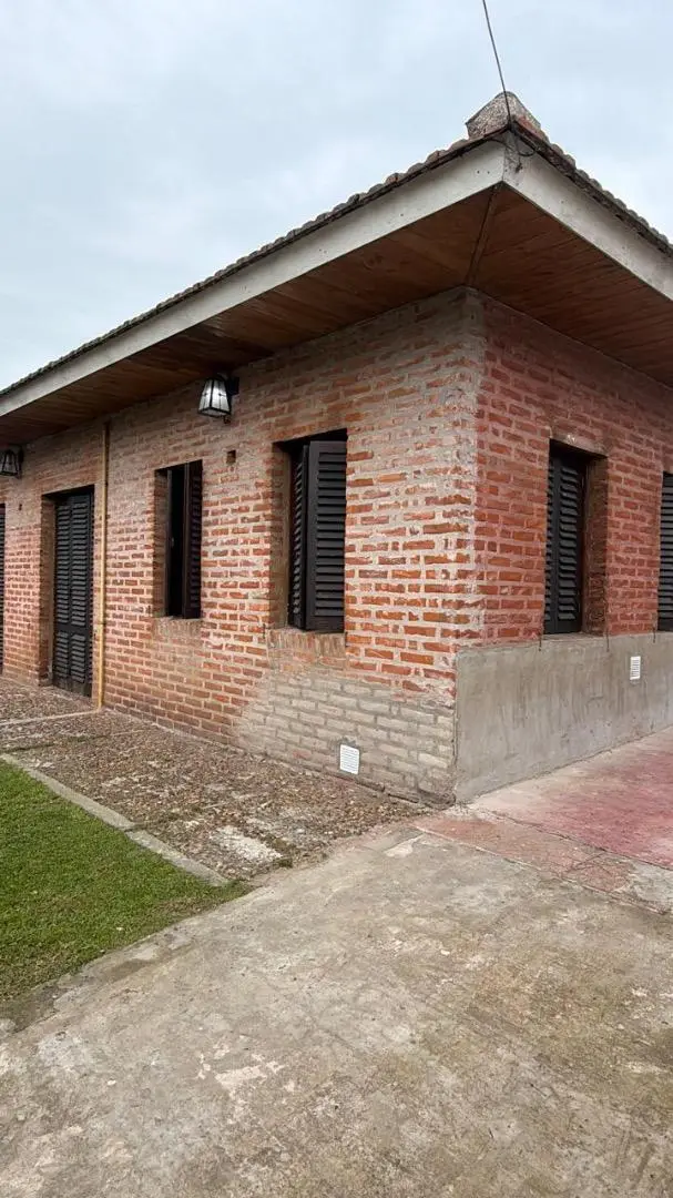 Casa de 3 ambientes en alquiler en LAS AVENIDAS