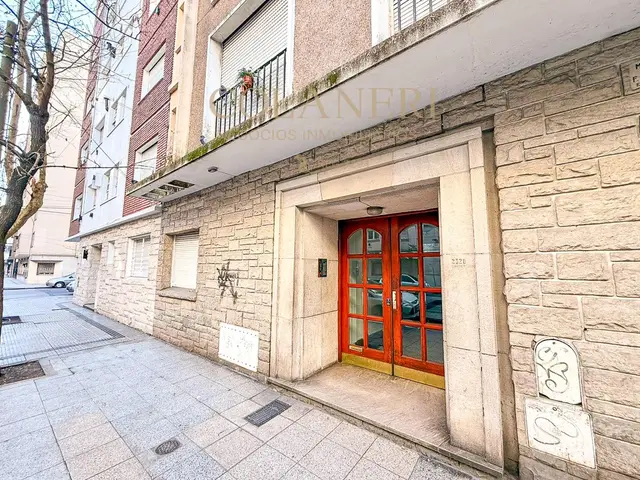 Departamento de 2 ambientes en venta en Centro