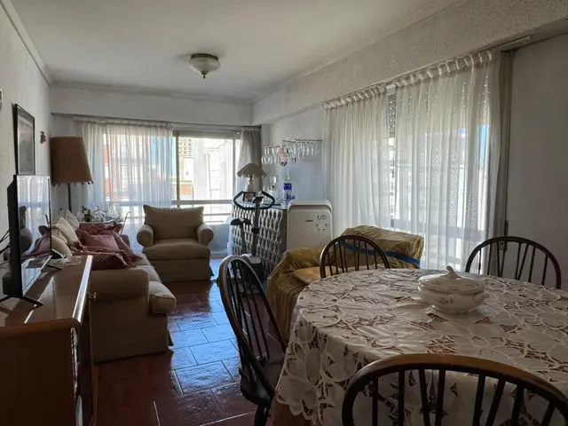 Departamento de 3 ambientes en venta en Centro