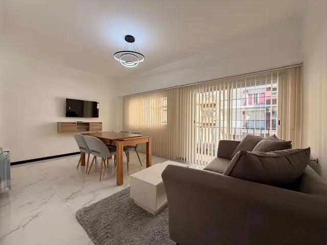 Departamento de 3 ambientes en venta en AREA CENTRO