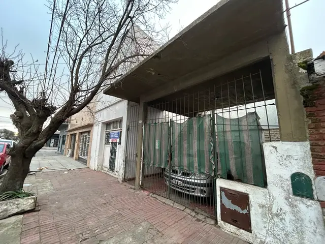 Casa de 3 ambientes en venta en Centro