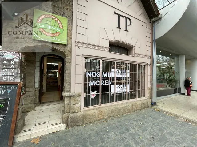 Local de 2 ambientes en alquiler en Centro