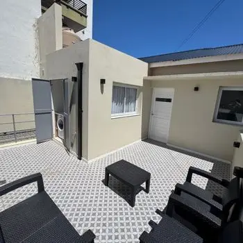 Casa de 4 ambientes en venta en ESTACION TERMINAL (ALDREY)