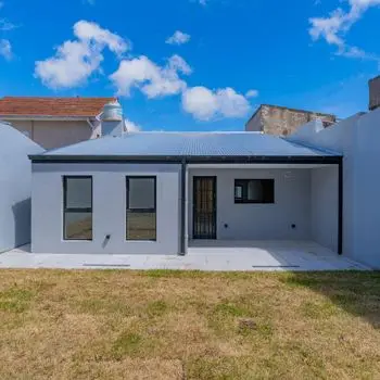Casa de 3 ambientes en venta en FUNES Y SAN LORENZO