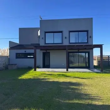 Casa de 3 ambientes en venta en Mar del Plata