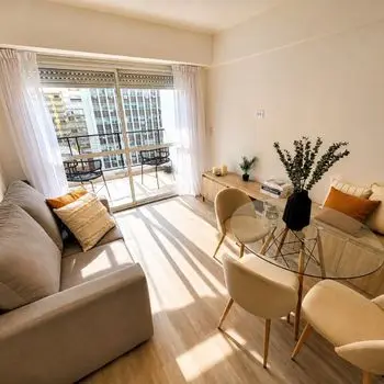 Departamento de 2 ambientes en venta en Centro