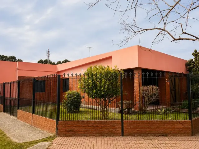 Casa de 3 ambientes en venta en VILLA PRIMERA