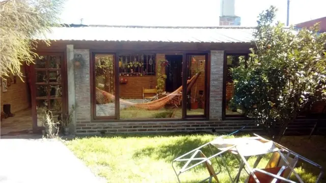 Casa de 3 ambientes en venta en AEROPARQUE