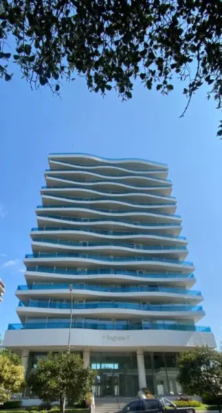 Departamento de 3 ambientes en venta en LA PERLA