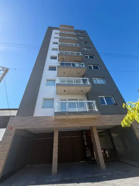 Departamento de 3 ambientes en venta en PUNTA MOGOTES