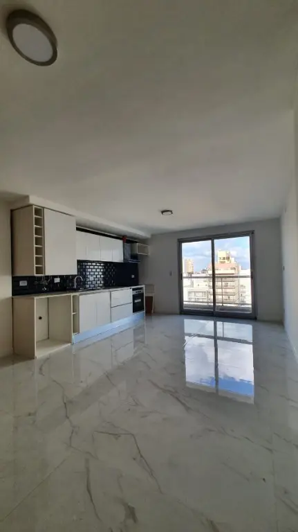Departamento de 3 ambientes en venta en LA PERLA