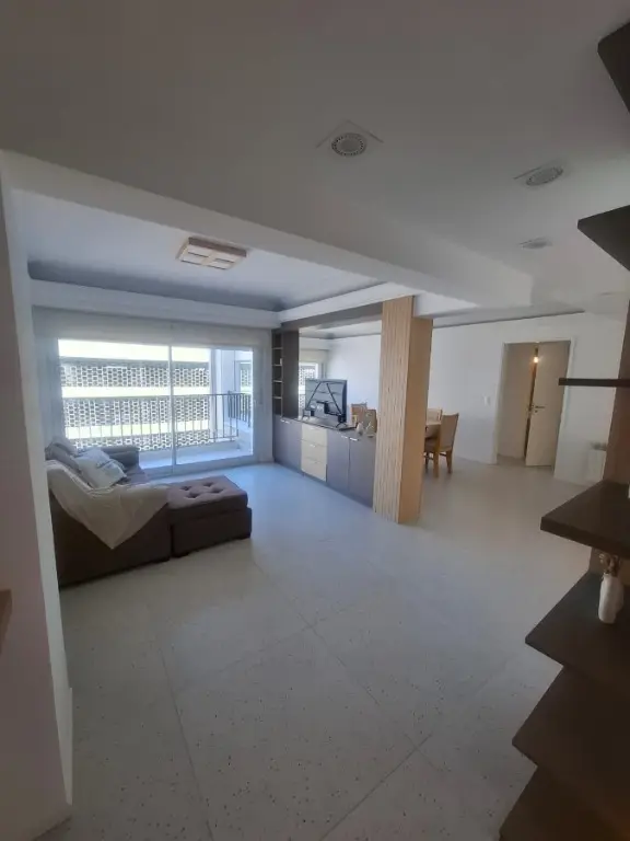 Departamento de 4 ambientes en venta en Centro