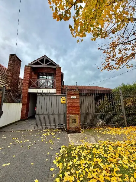 Casa de 4 ambientes en venta en LOS PINARES