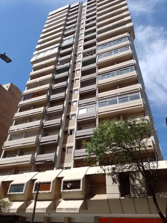 Departamento de 3 ambientes en alquiler en Centro