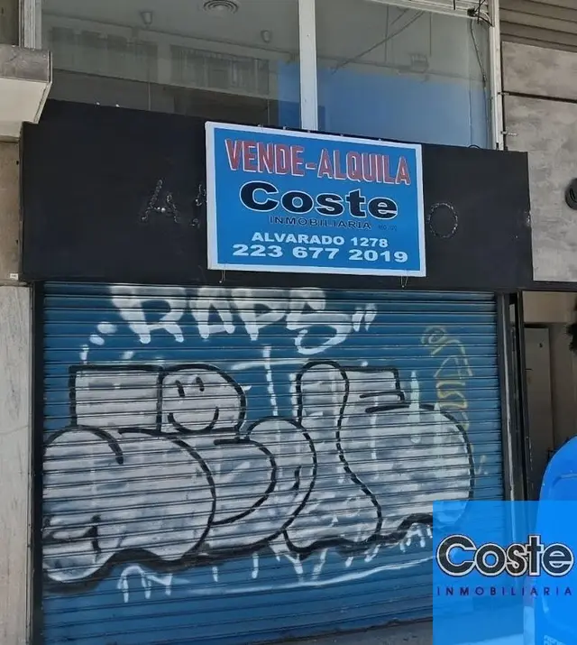 Local de 3 ambientes en venta en Centro