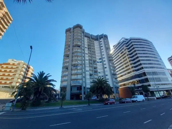 Departamento en venta en Playa Grande