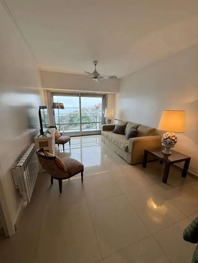 Departamento de 3 ambientes en alquiler temporario en LOMAS DE STELLA MARIS